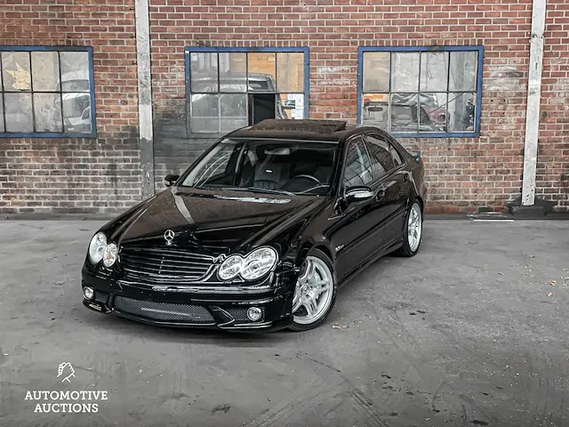 Mercedes-benz c55 amg 5.5 v8 c-klasse 367pk 2006 -youngtimer- - afbeelding 12 van  61