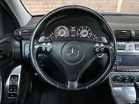 Mercedes-benz c55 amg 5.5 v8 c-klasse 367pk 2006 -youngtimer- - afbeelding 27 van  61