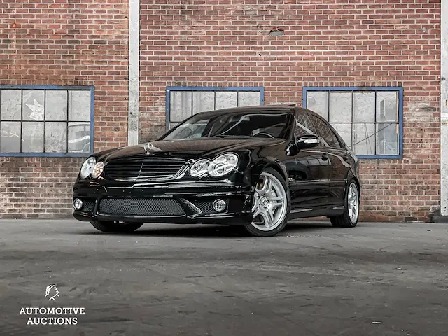 Mercedes-benz c55 amg 5.5 v8 c-klasse 367pk 2006 -youngtimer- - afbeelding 23 van  61
