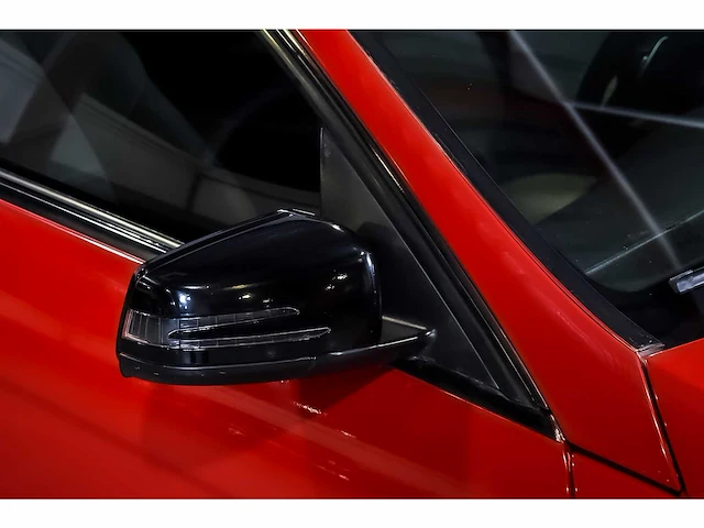 Mercedes-benz c63 amg sedan 6,3l v8 - 2009 - afbeelding 6 van  73