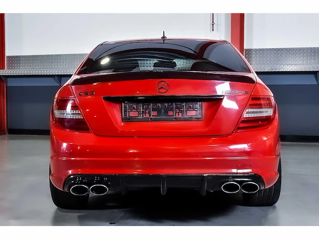 Mercedes-benz c63 amg sedan 6,3l v8 - 2009 - afbeelding 22 van  73