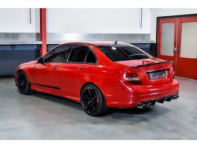 Mercedes-benz c63 amg sedan 6,3l v8 - 2009 - afbeelding 25 van  73