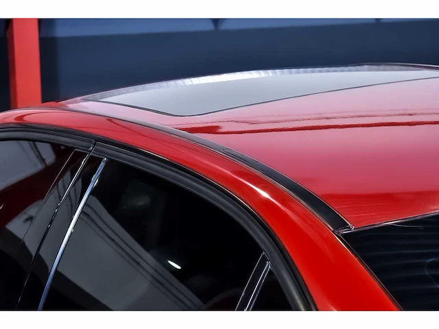 Mercedes-benz c63 amg sedan 6,3l v8 - 2009 - afbeelding 30 van  73