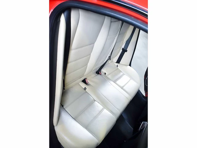 Mercedes-benz c63 amg sedan 6,3l v8 - 2009 - afbeelding 63 van  73