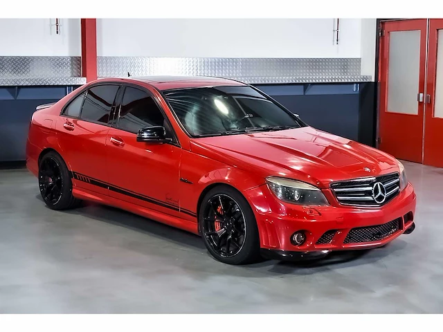 Mercedes-benz c63 amg sedan 6,3l v8 - 2009 - afbeelding 56 van  73