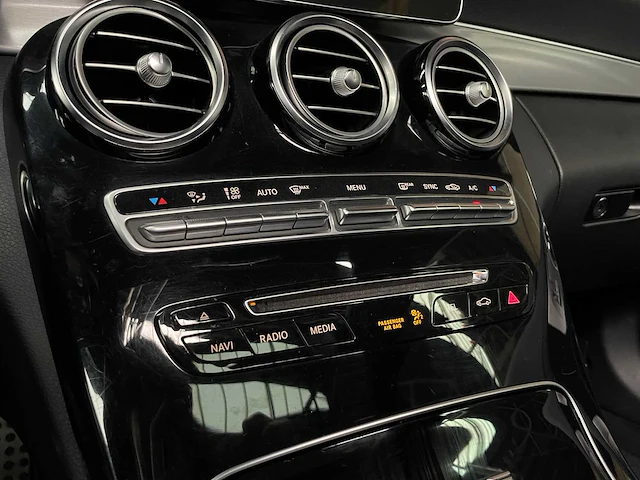 Mercedes-benz c63s amg 4.0 v8 510pk 2018 c-klasse coupé, zt-694-j - afbeelding 35 van  60