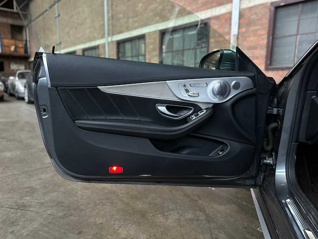 Mercedes-benz c63s amg edition 1 510pk 2017 coupé c-klasse, rl-462-f - afbeelding 36 van  55