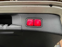 Mercedes-benz c63s amg estate 4.0 v8 510pk 2016 (origineel-nl) c-klasse, jt-407-l - afbeelding 26 van  67