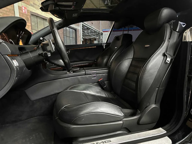 Mercedes-benz cl63 amg 6.2 v8 518pk 2009 youngtimer cl-klasse - afbeelding 34 van  43