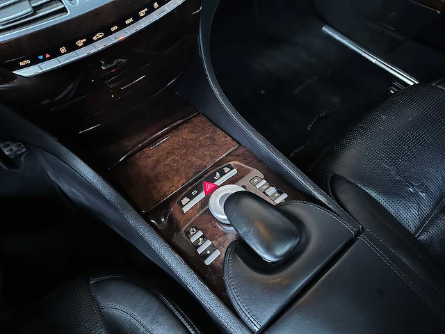 Mercedes-benz cl63 amg 6.2 v8 518pk 2009 youngtimer cl-klasse - afbeelding 19 van  43