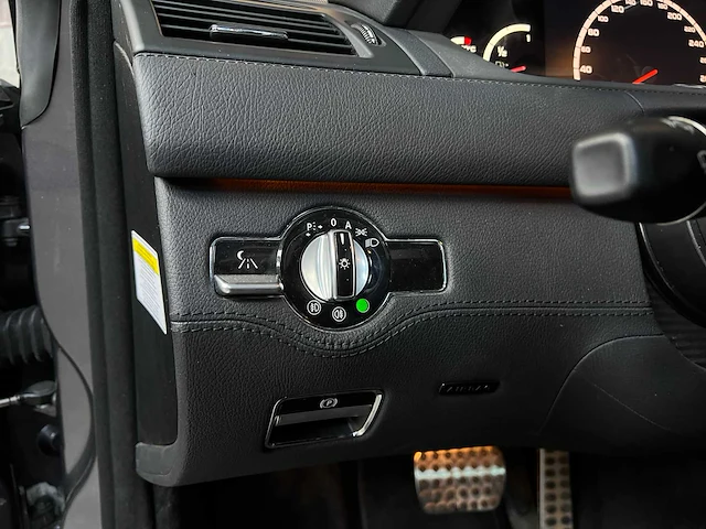 Mercedes-benz cl63 amg coupe 6.3 v8 525pk 2008 cl-klasse youngtimer - afbeelding 16 van  45