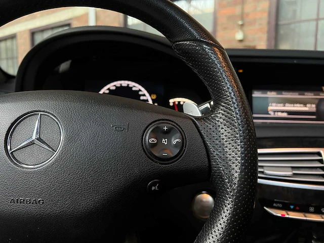 Mercedes-benz cl63 amg coupe 6.3 v8 525pk 2008 cl-klasse youngtimer - afbeelding 18 van  45