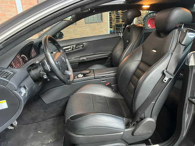 Mercedes-benz cl63 amg coupe 6.3 v8 525pk 2008 cl-klasse youngtimer - afbeelding 29 van  45