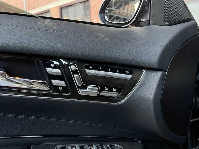 Mercedes-benz cl63 amg coupe 6.3 v8 525pk 2008 cl-klasse youngtimer - afbeelding 31 van  45