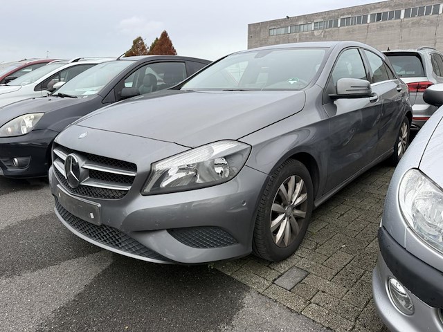 Mercedes-benz cla 180 style, 2015 - afbeelding 1 van  32