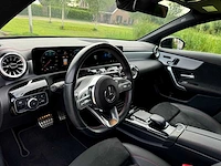 Mercedes-benz cla-klasse 180 amg business solution pano full options 1e eigenaar k-647-rg! - afbeelding 3 van  35