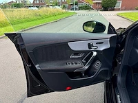 Mercedes-benz cla-klasse 180 amg business solution pano full options 1e eigenaar k-647-rg! - afbeelding 4 van  35