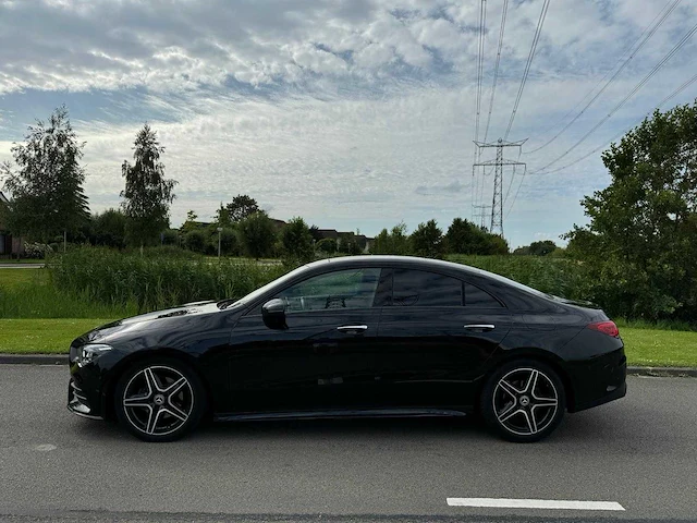 Mercedes-benz cla-klasse 180 amg business solution pano full options 1e eigenaar k-647-rg! - afbeelding 16 van  35