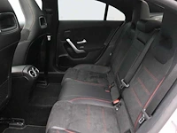 Mercedes-benz cla-klasse 180 business solution amg | zj-296-k - afbeelding 8 van  19