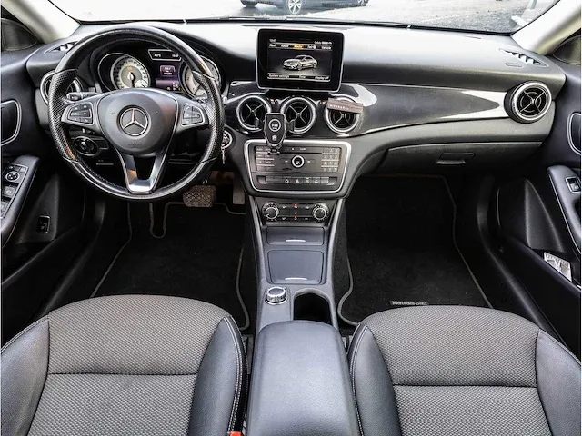 Mercedes-benz cla-klasse 180 cdi lease edition automaat 2015 amg pakket half leer xenon getint glas, 7-zng-26 - afbeelding 6 van  25