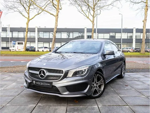 Mercedes-benz cla-klasse 180 cdi lease edition automaat 2015 amg pakket half leer xenon getint glas, 7-zng-26 - afbeelding 1 van  25