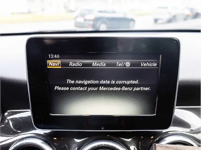 Mercedes-benz cla-klasse 180 cdi lease edition automaat 2015 amg pakket half leer xenon getint glas, 7-zng-26 - afbeelding 18 van  25