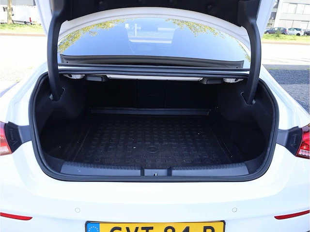 Mercedes-benz cla-klasse 180 d premium plus automaat 2019, gvt-84-p - afbeelding 29 van  38