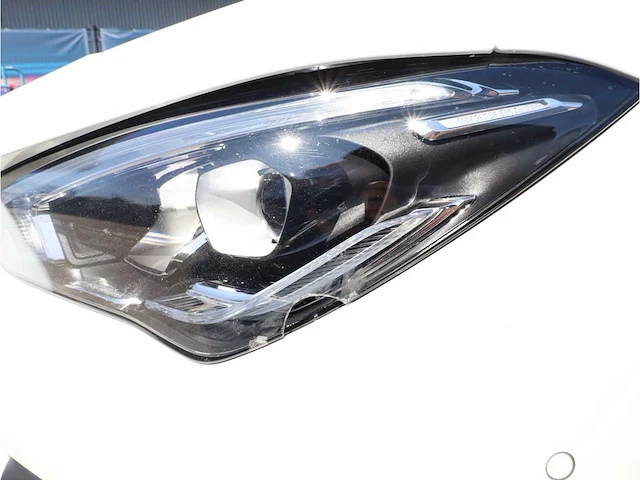 Mercedes-benz cla-klasse 180 d premium plus automaat 2019, gvt-84-p - afbeelding 30 van  38