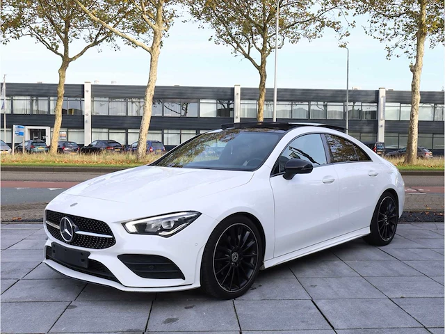 Mercedes-benz cla-klasse 180d automaat 2019 - afbeelding 30 van  30