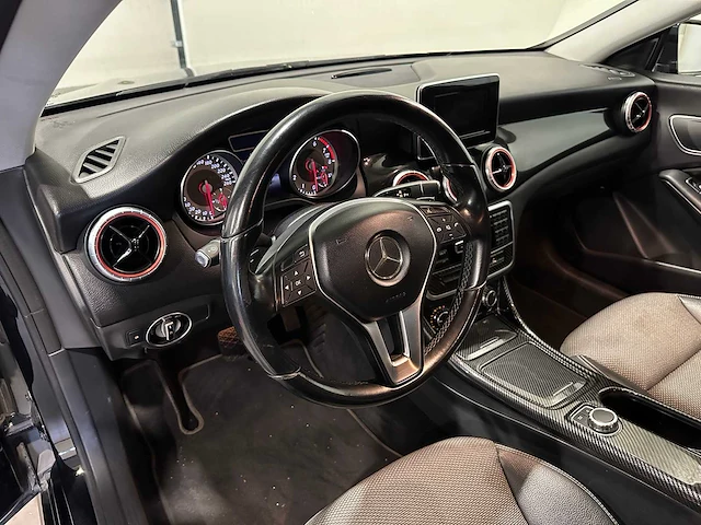 Mercedes-benz cla-klasse 200 ambition 3-sfz-98 - afbeelding 21 van  21