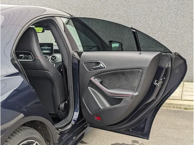 Mercedes-benz cla-klasse 200 amg | nx-491-x - afbeelding 20 van  34