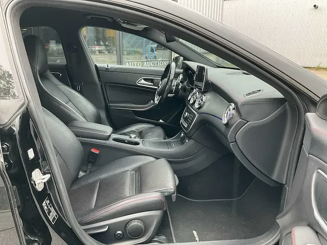 Mercedes-benz cla-klasse 200 d ambition automaat 2015, hn-660-v - afbeelding 9 van  34