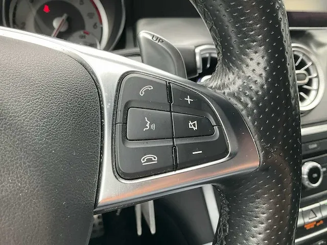 Mercedes-benz cla-klasse 200 d ambition automaat 2015, hn-660-v - afbeelding 13 van  34