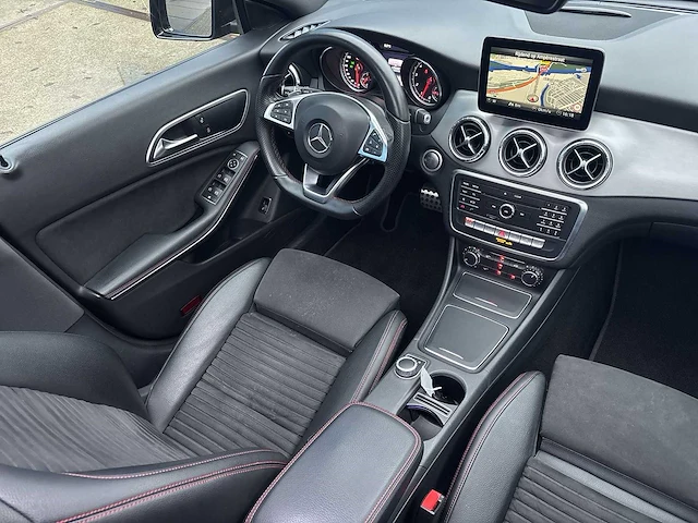 Mercedes-benz cla-klasse shooting brake 180 ambition - 2018 | rt-794-b - afbeelding 13 van  29
