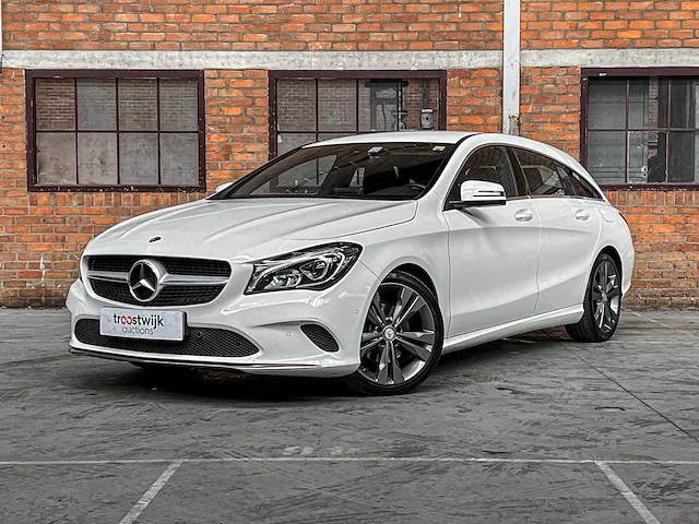 Mercedes-benz cla-klasse shooting brake 180 d lease ed. plus 109pk 2017, nk-124-s - afbeelding 1 van  51