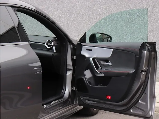 Mercedes-benz cla-klasse shooting brake 200 amg | p-443-pl - afbeelding 5 van  49
