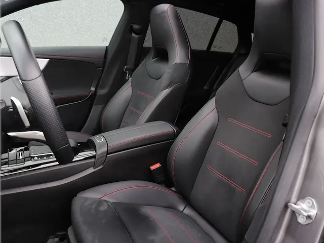 Mercedes-benz cla-klasse shooting brake 200 amg | p-443-pl - afbeelding 34 van  49
