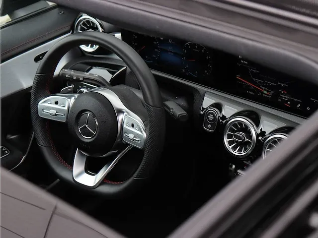 Mercedes-benz cla-klasse shooting brake 200 amg | p-443-pl - afbeelding 45 van  49