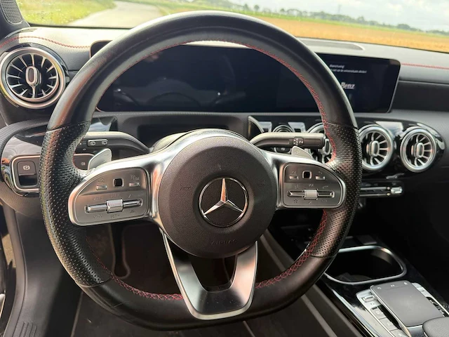 Mercedes-benz cla-klasse shooting brake 200 bns sol. amg , hfv-20-f - afbeelding 19 van  21