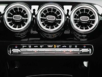 Mercedes-benz cla-klasse shooting brake 250 e business solution amg limited - 2020 | k-831-hv - afbeelding 5 van  17