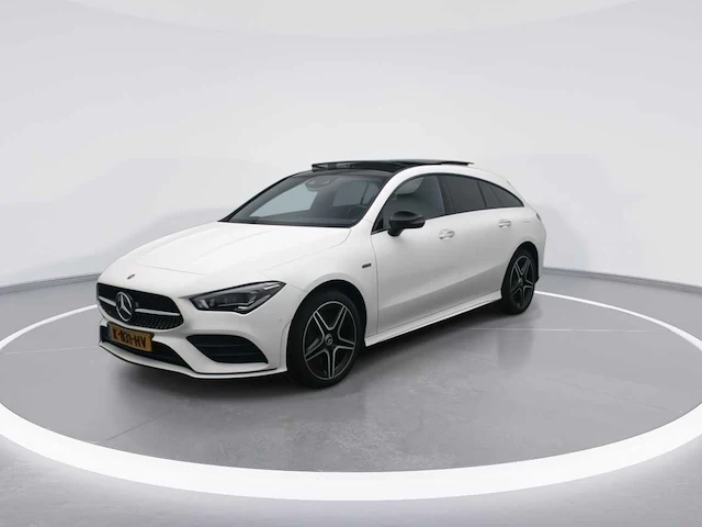 Mercedes-benz cla-klasse shooting brake 250 e business solution amg limited - 2020 | k-831-hv - afbeelding 1 van  17