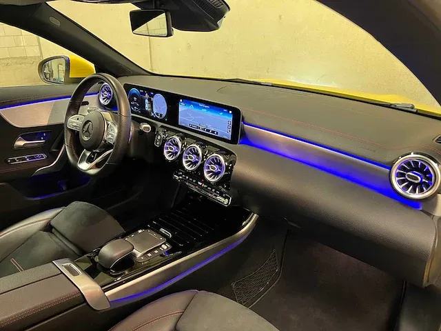 Mercedes-benz cla180 amg business solution 136pk 2020 orig-nl cla-klasse, h-085-fv - afbeelding 44 van  64
