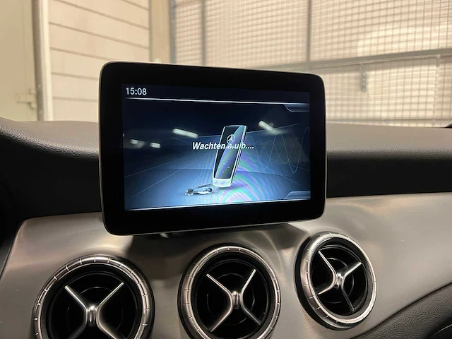 Mercedes-benz cla180 amg prestige 122pk 2017 cla-klasse, sn-764-b - afbeelding 41 van  68