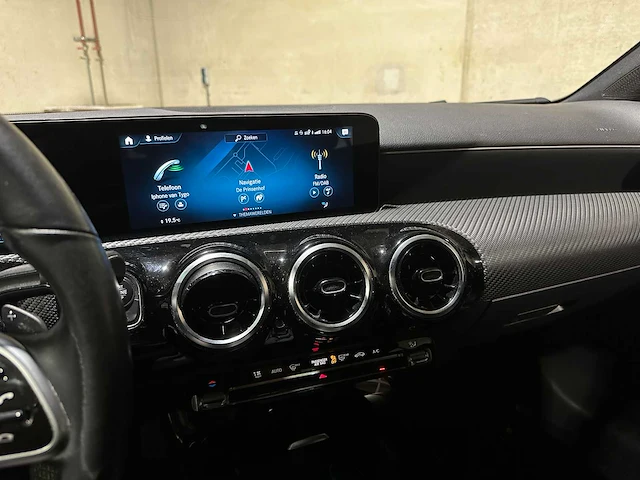 Mercedes-benz cla200 d advantage cla-klasse shooting brake 150pk 2021 (origineel-nl), k-136-hk - afbeelding 22 van  44