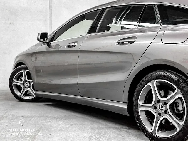Mercedes-benz cla200d business solution 136pk 2018 cla-klasse shooting brake, x-716-zh - afbeelding 17 van  66