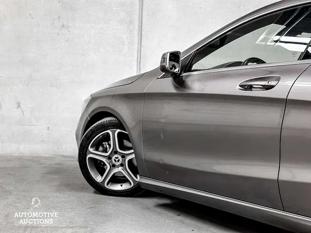 Mercedes-benz cla200d business solution 136pk 2018 cla-klasse shooting brake, x-716-zh - afbeelding 18 van  66