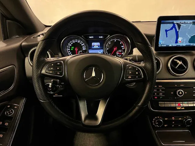 Mercedes-benz cla200d business solution 136pk 2018 cla-klasse shooting brake, x-716-zh - afbeelding 28 van  66