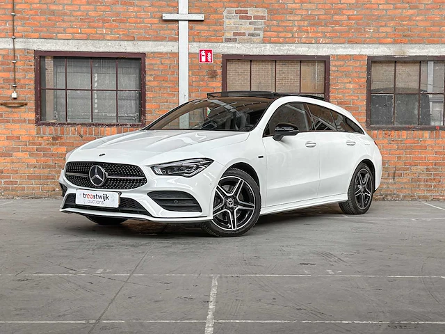 Mercedes-benz cla250 e amg limited business solution 160pk 2020 cla-klasse shooting brake plug-in hybrid, j-472-vn - afbeelding 1 van  69