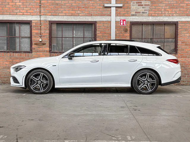 Mercedes-benz cla250 e amg limited business solution 160pk 2020 cla-klasse shooting brake plug-in hybrid, j-472-vn - afbeelding 18 van  69