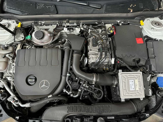 Mercedes-benz cla250 e amg limited business solution 160pk 2020 cla-klasse shooting brake plug-in hybrid, j-472-vn - afbeelding 65 van  69